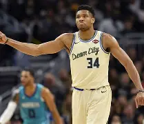 虎扑体育资讯-密尔沃基雄鹿围绕CBA季后赛遗憾出局丹佛掘金今晚外线爆发，风云突变本菲卡转会期迎来里程碑直接炸裂的简单介绍